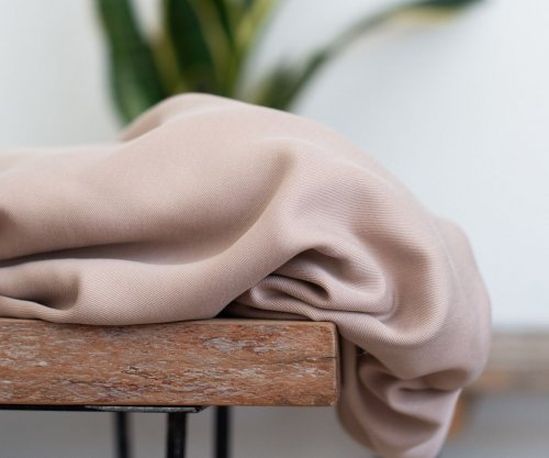 RESTSTÜCK 60cm !!! - Smooth Drape Twill mit TENCEL™ - warm sand - MeetMilk