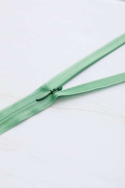 Reißverschluss - nahtverdeckt - 30cm - sage green - Mind the Maker